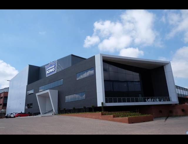 27,000M² WAREHOUSE TO LET IN NORTH RIDING